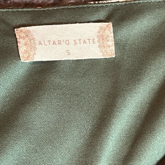 Altar’d State Women’s NWOT Bohemian Tie-Back Crop Top – Size Small - Picture 3 of 5